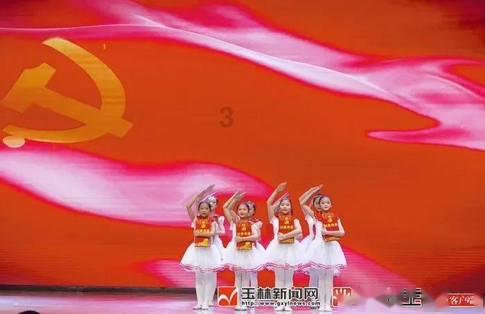汽车华容道